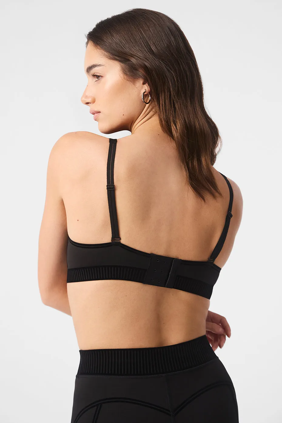 Black Airlift Line-Up Supportive Bra