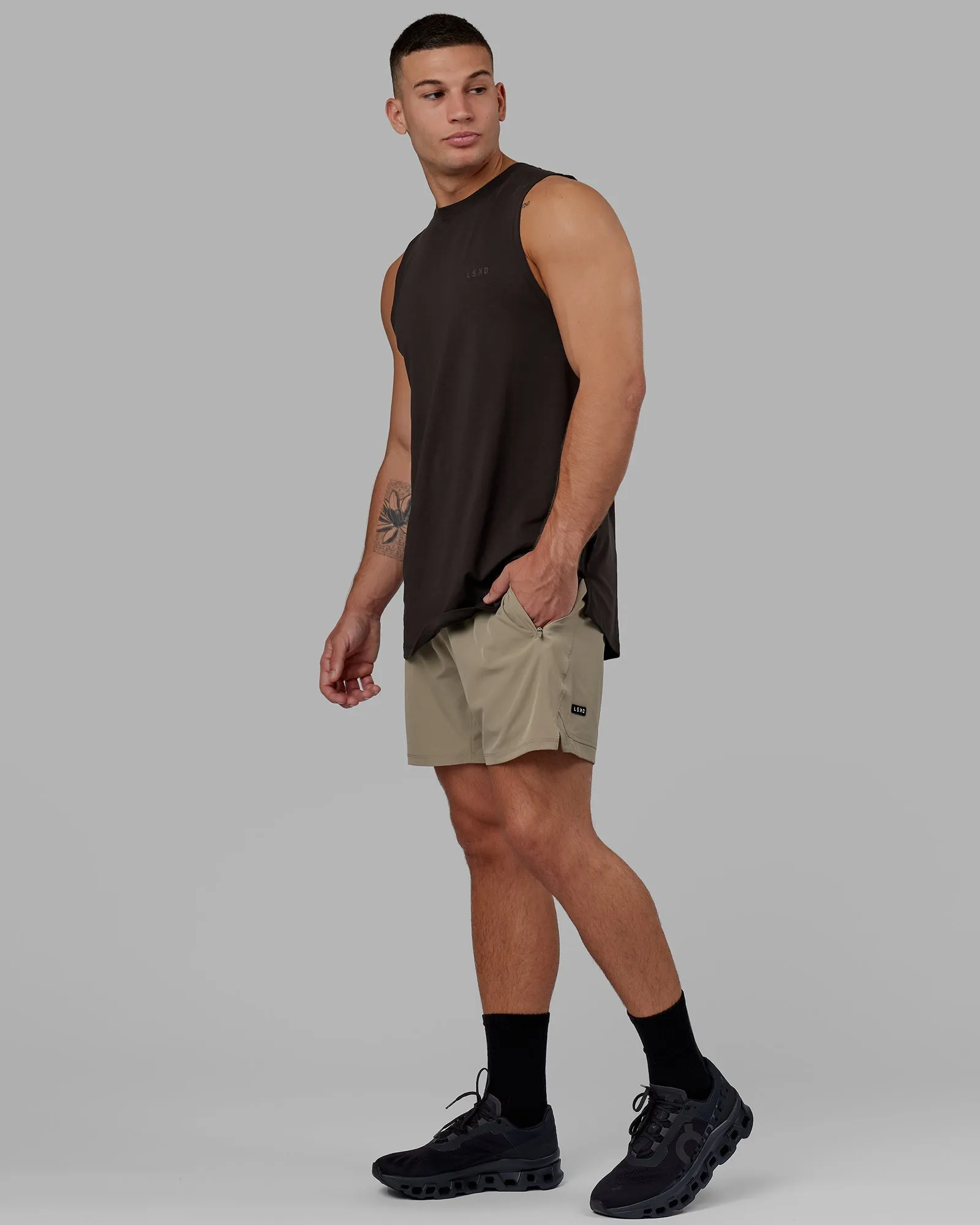 Challenger 6-Inch Performance Shorts in Laurel Oak - Comfortable and Stylish Athletic Wear for Active Lifestyles