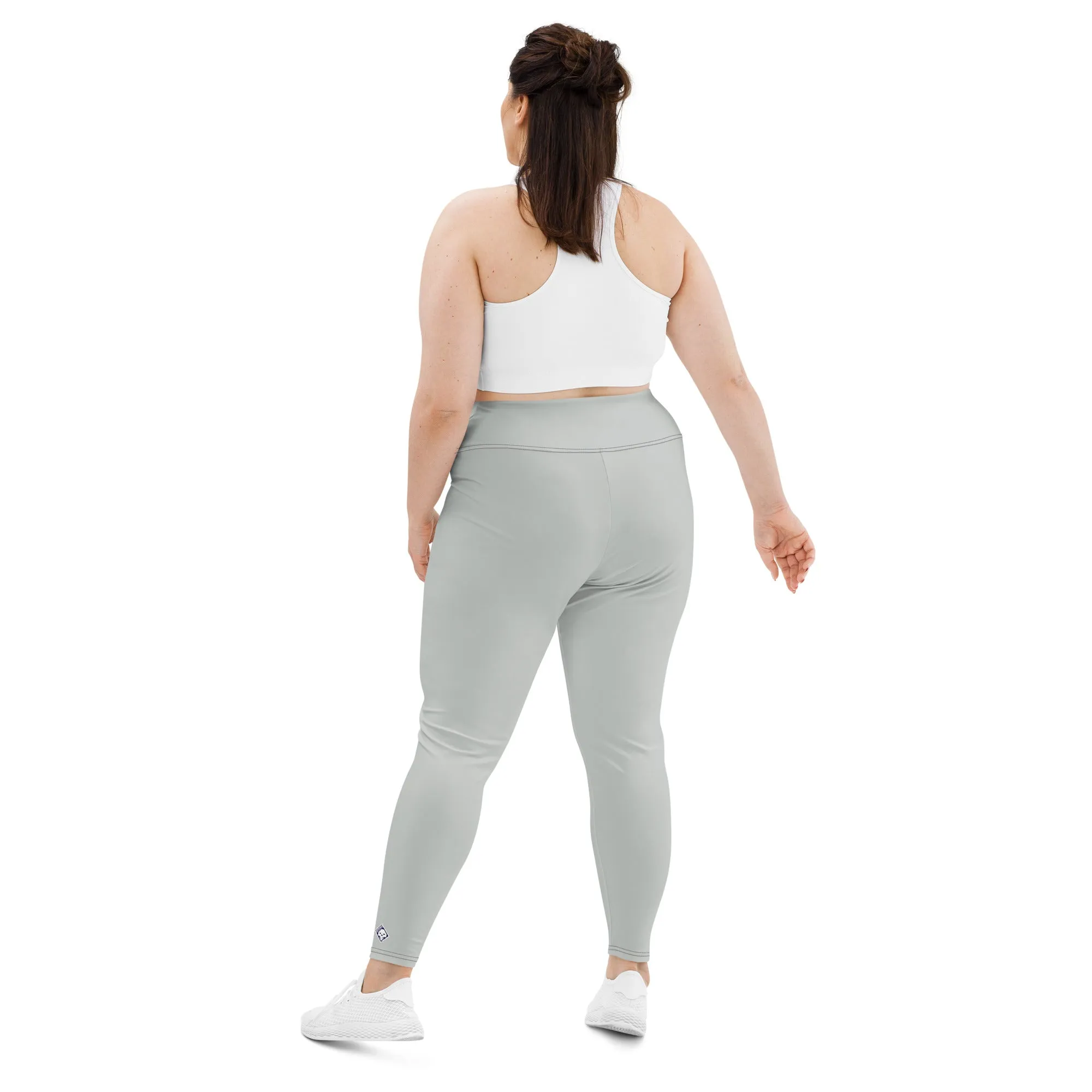 Curve Couture: Women's Plus Size Solid Color Yoga Leggings - Smoke