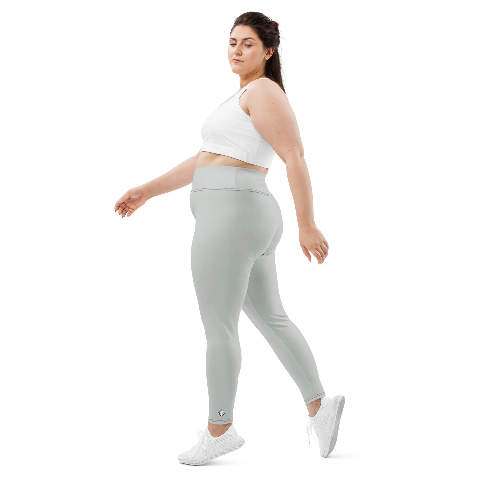Curve Couture: Women's Plus Size Solid Color Yoga Leggings - Smoke