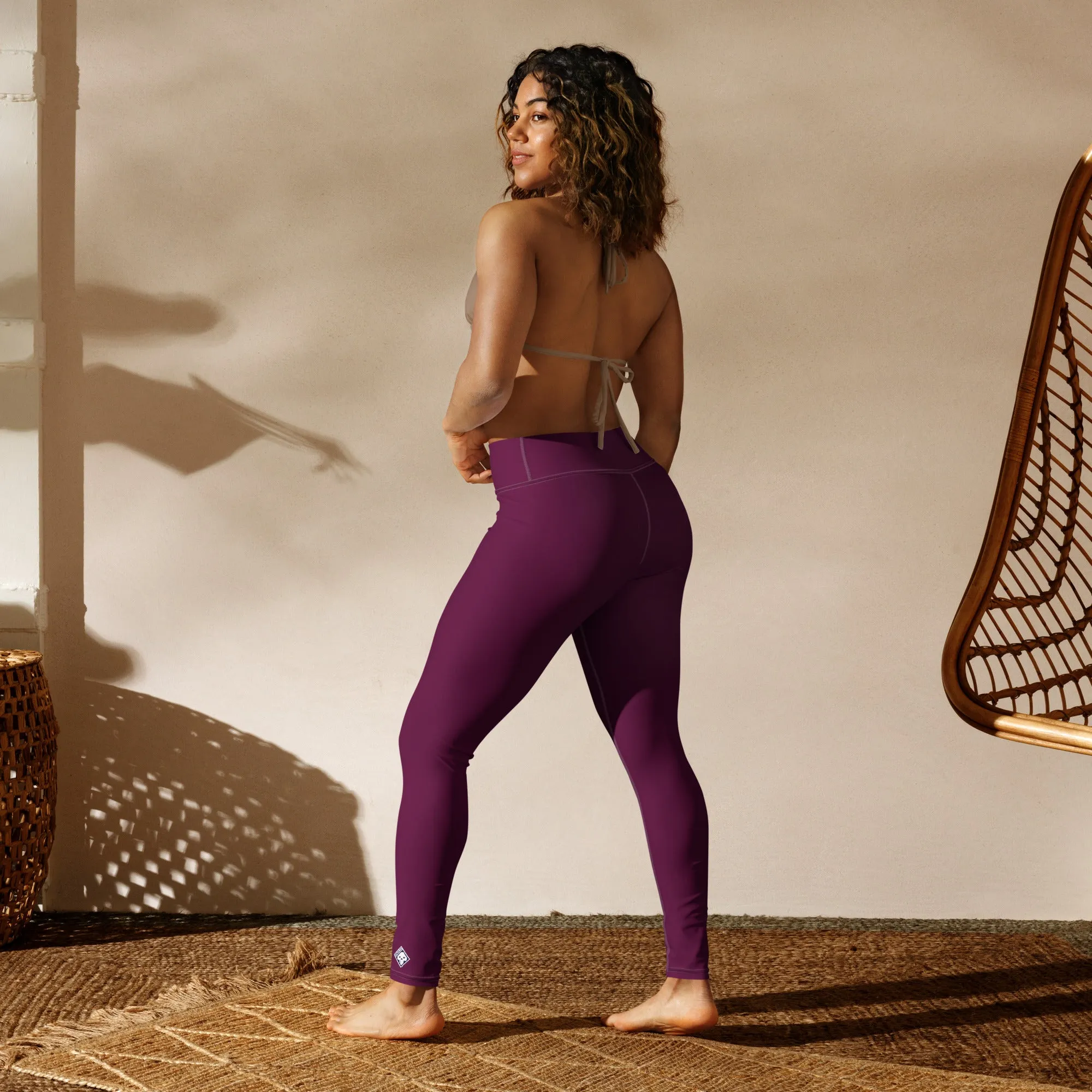 Daily Essentials: Women's Solid Color Workout Yoga Pants - Tyrian Purple