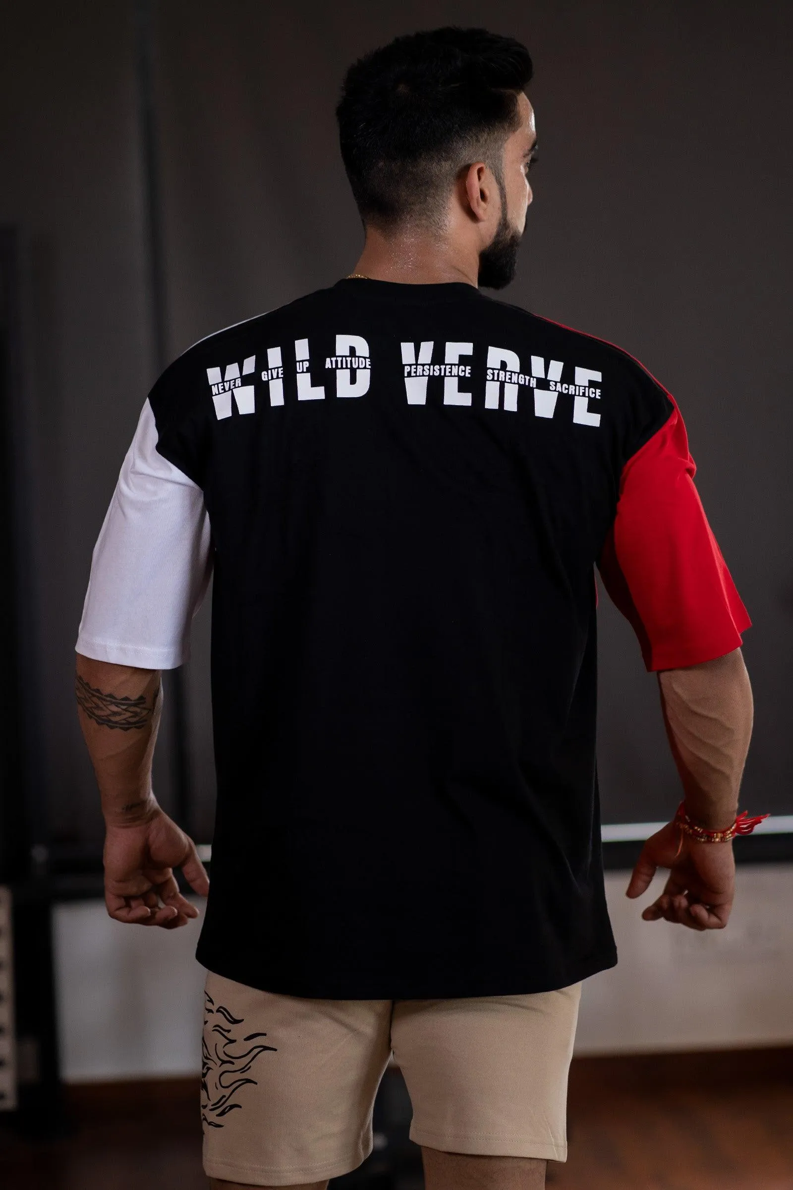 TEMPORARY MOTIVATION TRIPLE-TONE OVERSIZED T-SHIRT